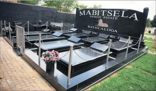  ?? PICTURES: PABALLO THEKISO ?? FAMILY PLOT: This is the Mabitsela family estate section at the Fourways Memorial Park, where one can expect to pay R100 000 for four graves. The price is only for the land – people spend hundreds of thousands of rand to decorate as they please.