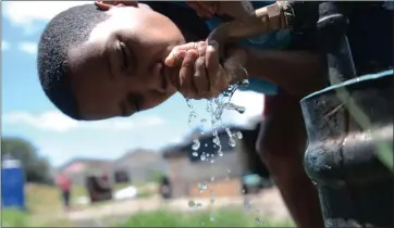  ?? Picture: COURTNEY AFRICA ?? EVERY DROP COUNTS: The City has provided an e-mail address to report water-wasters.
