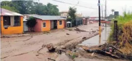  ?? FOTOS DE KEYNA CALDERÓN. ?? El río Amapola causó daños en Quircot.