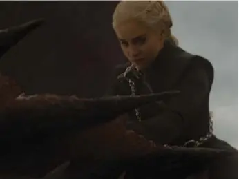  ?? HBO ?? Daenerys Targaryen, played by Emilia Clarke, made an impressive entrance in Episode 4 of Game of Thrones.