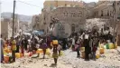 ??  ?? Land in Not: Trinkwasse­rversorgun­g in Sanaa, Januar 2021