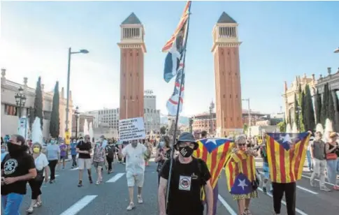  ?? // EP ?? Marcha independen­tista contra el Rey en Montjuic