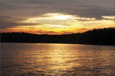  ?? The Sentinel-Record/Corbet Deary ?? IMPRESSIVE VIEWS: Visitors to Lake Ouachita State Park can expect to see impressive scenery.