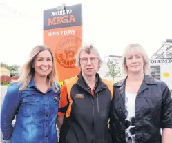  ?? PHOTO: KAYLA HODGE ?? On the track . . . The Cancer Society Relay for Life will return to Oamaru next year. Involved are (from left) Relay For Life coordinato­r Michelle Carson, Mitre 10 Mega branch manager Nicky Kofoed and Cancer Society North Otago client support Leanne Kennard.