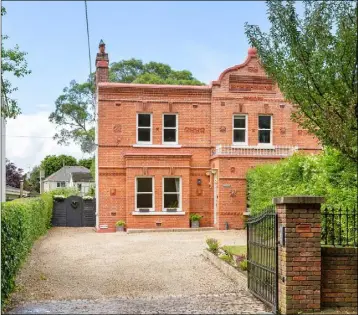  ?? ?? Built in 1903, Singleton on Sea Road in Arklow sold last year for €670,000 with Sherry FitzGerald Catherine O’Reilly.