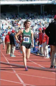  ?? MIKEY REEVES — FOR DIGITAL FIRST MEDIA ?? Methacton’s Camille Dunham runs during the 4x400 relay Thursday at the Penn Relays.