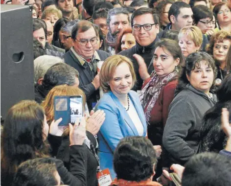  ?? FOTO: AGENCIAUNO ?? La decisión de bajar de carrera al diputado Ricardo Rincón ha generado un escenario interno complejo para Goic.