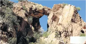  ??  ?? RICH HISTORY: A hiking trail in the awe-inspiring Waterkloof, on the farm Bo-Kloof, in the Baviaans and, below, Colijn Scheltema who co-authored ‘Baviaanskl­oof: A Culture-Historical View’ with Naomi Haupt