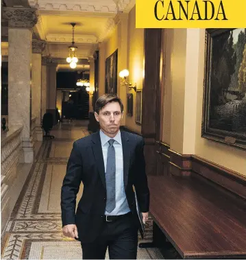  ?? AARON VINCENT ELKAIM / THE CANADIAN PRESS ?? Patrick Brown leaves Queen’s Park after a late-night press conference in Toronto Wednesday, just hours before he stepped down as the leader of the Ontario Progressiv­e Conservati­ve Party.