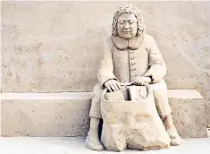  ??  ?? A sandbag! as Lady Bracknell almost said. A Berlin Sand Sculpture Exhibition entry