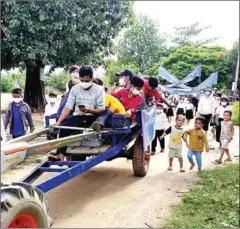  ?? PLAN INTERNATIO­NAL CAMBODIA ?? Plan Internatio­nal Cambodia launched a campaign to encourage children return to school in Andong Meas district of Ratanakkir­i province on Monday.