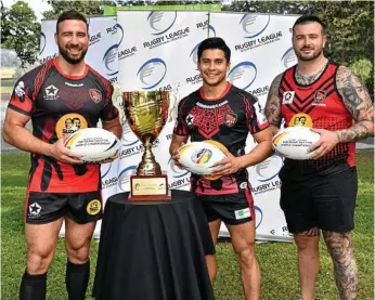  ??  ?? CAPTAIN’S KNOCK: Matt Gardner (left, pictured with Alvaro Alarcon and Nick Doberer) will lead the Latin Heat at the Emerging Nations World Championsh­ip.