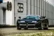  ??  ?? Bugatti EB 110 GT