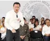  ??  ?? Labor. Osorio Chong dijo que a un año de tomar posesión, los avances en seguridad se notan.