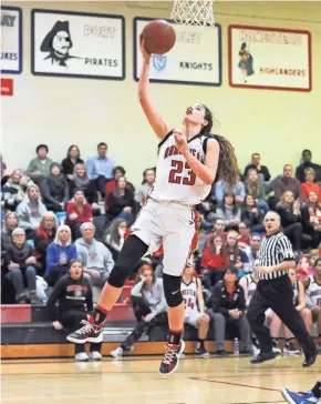  ?? MICHAEL MCLOONE/FOR THE JOURNAL SENTINEL ?? Injured Homestead star Chloe Marotta will be allowed to score a basket on the team’s Senior Night on Thursday.