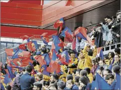  ?? ?? Ambientazo El Estadi Johan Cruyff presentó casi un lleno de gala