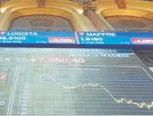  ?? // EFE ?? El Ibex 35 cayó casi un 2,5% en la sesión de ayer