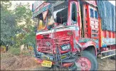  ?? HT PHOTO ?? The mangled remains of the Eeco car, in which the family was travelling collided with a truck around 5 am at a small village called Repoli, in Mangaon taluka, Raigad district.