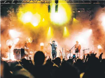  ?? PHOTO D’ARCHIVES, JAY KEARNEY ?? Patrick Watson a été l’une des vedettes de la 9e édition du Festif ! de Baie-saint-paul.