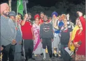  ?? HT PHOTO ?? Labour activist Shiv Kumar along with farmers and supporters during a protest in Chandigarh on Friday.