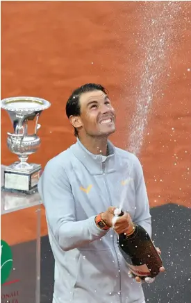  ?? FOTO: LEHTIKUVA/TIZIANA FABI ?? Rafael Nadal är storfavori­t till att ta hem Franska Öppna i år igen, enligt Mats Wilander