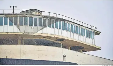  ?? JULIO GONZÁLEZ ?? Náutica, un emblemátic­o edificio al borde de la ruina, y bien ubicado para ser el Museo del Mar.