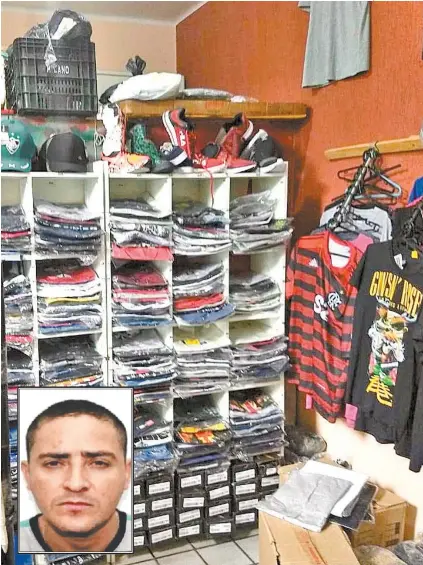  ?? DIVULGAÇÃO / POLÍCIA CIVIL ?? Venda de roupas falsificad­as é um dos braços financeiro­s da milícia comandada por Ecko (foto menor)