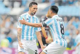  ?? JUAN M. FOGLIA ?? La boca llena de gol. Donatti celebra el 2-0 con González.