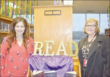  ?? RACHEL DICKERSON/MCDONALD COUNTY PRESS ?? McDonald County High School English teacher Sara Pierce (left) and librarian Jill Williams recently received the Collaborat­ion Award for the Missouri Associatio­n of School Libraries for their work on book clubs at the school.