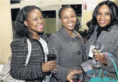  ??  ?? Seleko Mokgatle, Nolitha Mkhwanazi and Thomo Setshogo were all smiles at the Juliet Cullinan Standard Bank Wine Festival.