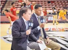  ?? ROBERTO E. ROSALES/JOURNAL ?? Former Lobo Danny Granger, right, called Saturday night’s UNM game in the Pit along with Rich Waltz, left, for CBS Sports Network.