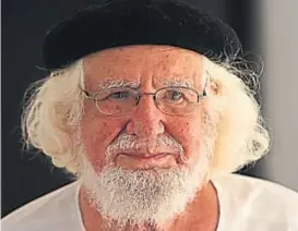  ??  ?? Ernesto Cardenal. El sacerdote y poeta fue una figura emblemátic­a de la Revolución Sandinista en la década de 1980.