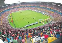  ??  ?? El estadio Jalisco extraña aquellos días en los que las gradas estaban repletas.