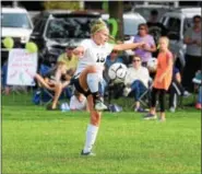  ?? AUSTIN HERTZOG — DIGITAL FIRST MEDIA ?? Kutztown’s Rachel Rabenold controls the ball against Oley Valley on Sept. 11.