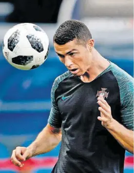 ?? AFP ?? Bei den Portugiese­n hängt sehr viel von Starspiele­r Cristiano Ronaldo ab.