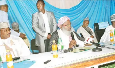  ?? From left: Kaduna State Deputy Commission­er of Police, Operations, Abdulraham­an Ahmed; Sheikh Ahmed Abubakar Gumi; and Sheikh Isayak Yunus, during the 25th anniversar­y of Alhidaya Charity Organizati­on in Kaduna yesterday Photo: ?? Shehu K. Goro