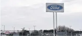  ??  ?? > Ford’s huge engine plant at Bridgend