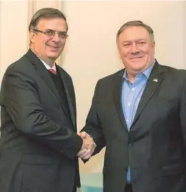  ??  ?? ENCUENTRO. Marcelo Ebrard y el secretario de Estado de EU, Mike Pompeo, ayer.