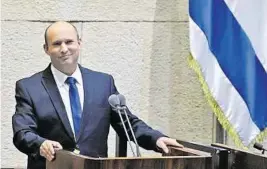  ?? AP ?? Israels neuer Premier Naftali Bennett in der Knesset in Jerusalem