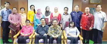  ??  ?? BARISAN peneraju ALPH Labuan bagi sesi 2017-2019.