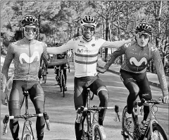  ?? Tomado de movistar ?? • Alejandro Valverde (centro) es la gran esperanza del equipo español para el tour de Francia de este año.