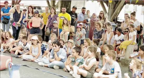  ?? - Crédits : MLM ?? De la bonne humeur dans les spectacles participat­ifs - à ne pas manquer dimanche 14 mai !!