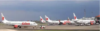  ?? HANUNG HAMBARA/JAWA POS ?? POTENSIAL: Sejumlah armada Boeing milik maskapai nasional di area parkir Bandara Soekarno-Hatta beberapa waktu lalu.