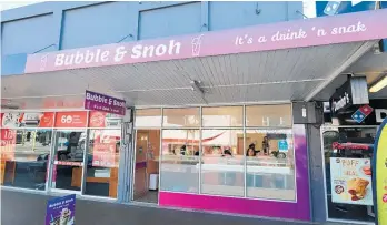  ?? Photos / Nikki Carroll ?? Bubble & Snoh is an exciting new food and drink venture in Oxford St, Levin.