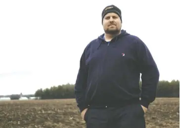  ?? Leah Gerber ?? Josh Boersen is one of many farmers unhappy with the fertilizer tariff issue.
