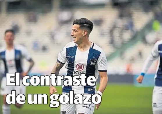  ?? (PEDRO CASTILLO) ?? Adentro. “Jony” recibió una gran asistencia de Nahuel Bustos y metió un gol que hizo recordar los de su primera etapa en Talleres.