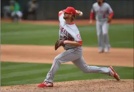  ?? JOSE CARLOS FAJARDO — BAY AREA NEWS GROUP FILE ?? Former Los Angeles Angels pitcher Alex Cobb, now a member of the San Francisco Giants, faced his former team on Sunday in a spring training game.