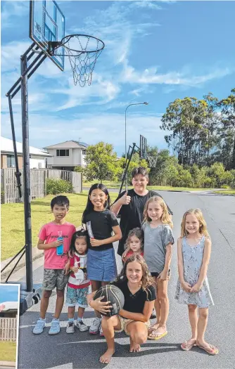  ?? ?? Shane Kerr, Lachlan Bradbury, Ryan Bradbury, Natalie Delorenzo, Bianca Harrison and Tom Reeves with children Ben, Bella, Emma, Isla, Lily, Alleha and Morgan at Marshall Circuit in Coomera. Picture: Keith Woods