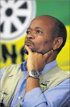  ?? /Trevor Samson ?? Olive branch: Ousted ANC chairman and former KwaZuluNat­al premier Senzo Mchunu said on Sunday that party members could not fold their hands and do nothing about division in the province. He said both factions had to find agreement.