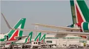  ??  ?? Alitalia.
Bruxelles apre a piano sulla compagnia aerea
ANSA